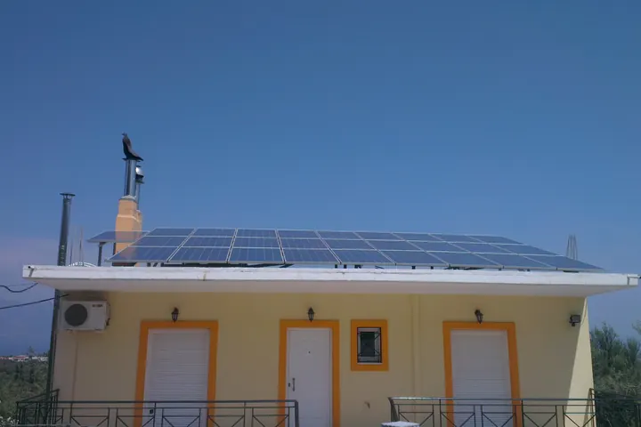 Photovoltaic installation – Aigio, 2013